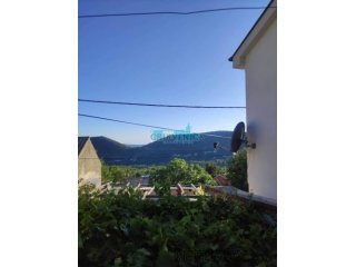 Kamena kuća Bribir