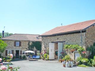 Limousin Cottage With 850 m2 Garden
