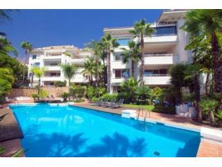 Superb 3 Bedroom Sea View Apartment in..