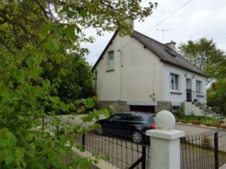 Quality Detached House with Nice Garden