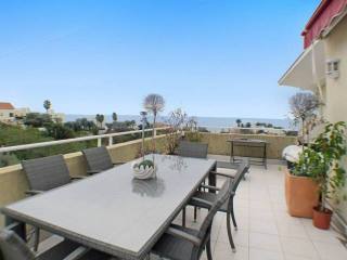 Schone 3 Zimmer Wohnung, Terrasse..