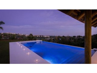 5 Bedrooms - Villas - Malaga - For Sale