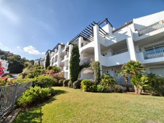 2 Bedroom Groundfloor Apartment For..