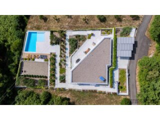 MODERNO opremljena ★★★★★ Villa s bazenom i panoramskim pogl