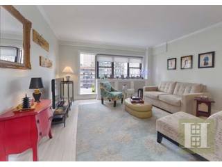 1 bedroom Apartment For Sale: 340 EAST..