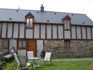 2 Bedrooms - House - Basse-Normandie -..