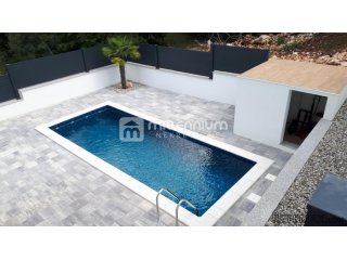Otok Krk, Malinska, novogradnja, 3s+db, 87.57m2, bazen