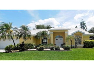 3 bedroom House For Sale: 512 Warwick..