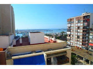 4 bedroom, 2 bathroom Apartment, (build..