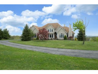 4 bedroom House For Sale: 45 Molly's..