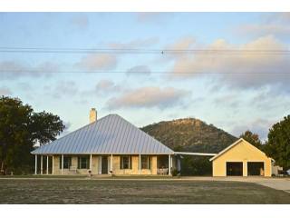 4 bedroom Farm House For Sale: 6529 Cr..