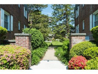 1 bedroom House For Sale: 905 Palmer..