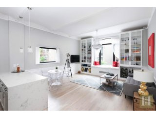 1 bedroom Apartment For Sale: 27 WEST..