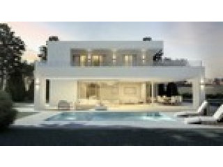4 Bedrooms - Villa - Malaga - For Sale