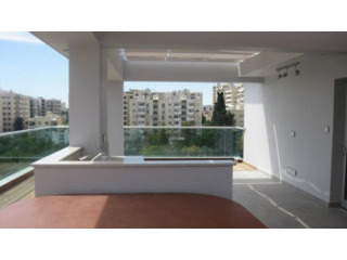2 Bedroom Luxury Apt For Sale Near The..