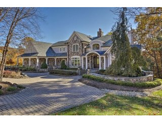 5 bedroom Detached House For Sale: 11..