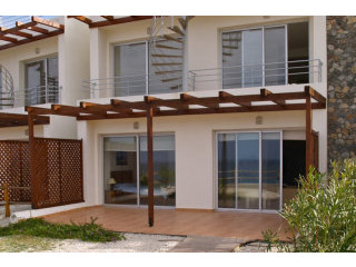 Palm View Garden Seafront Apartment