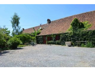 2 Bedrooms - House - Bourgogne - For..