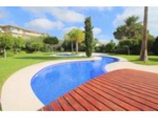3 Bedrooms - Apartment - For Sale