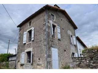 Charming Country House To Make Your Own