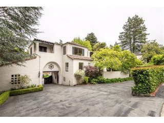5 Bedrooms - Property - CA - For Sale