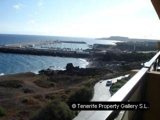 Apartment For Sale in Golf Del Sur..