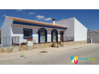 Villa For Sale In Chirivel