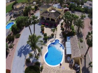 6 Bedrooms - Villa - Alicante - For Sale