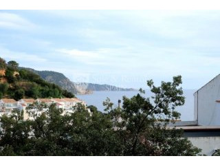 Beautiful Apartment With Sea And..
