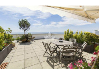 T3 Apartment - Triplex With Terrace Sea..
