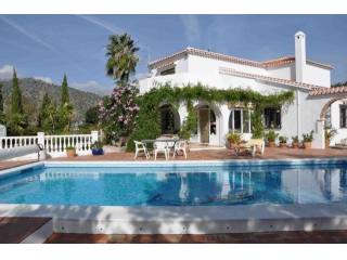 Villa for Sale in Competa, Competa..