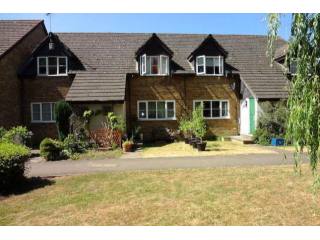 1 bed terraced house to rent