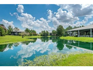 4 bedroom Farm House For Sale: 19051..