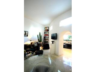 2 Bedrooms - Apartment - For Sale
