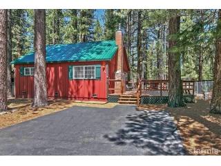 2 bedroom Residence For Sale: South..