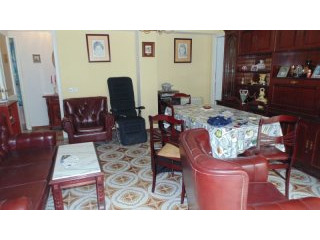 3 bedroom, 1 bathroom Apartment, (build..