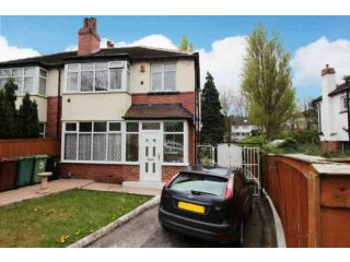 4 bedroom, Semi-detached House house..