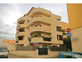 2 Bedrooms - Apartment - For Sale