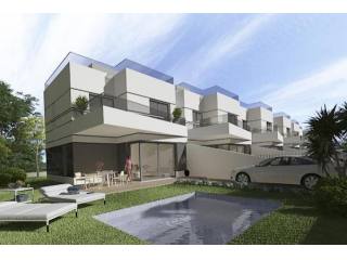 New detached villas in Playa Golf