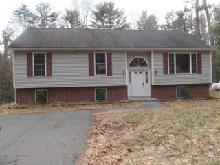 11 W Peenpack Trl Sparrow Bush, NY..