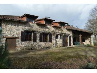 Amazing property with 2 lakes and 2.75..