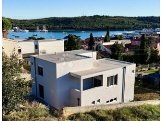 Medulin, Villa sa pogledom na 250m od mora