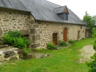 Beautifully Renovated Farmhouse