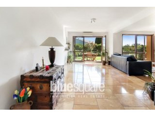 SPACIOUS 3 BEDROOM DUAL ASPECT..