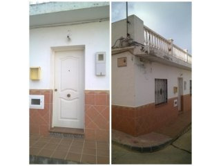 4 bedroom, 1 bathroom Townhouse, (build..