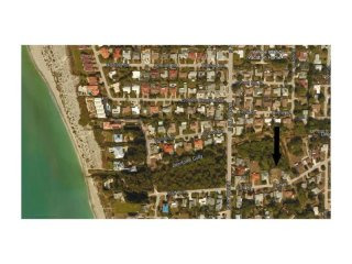 Land For Sale: 304 Gulf Dr, Venice, FL..