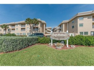 2 bedroom Property For Sale: 3100 GULF..