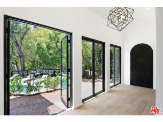 7904 Woodrow Wilson Dr | Los Angeles..