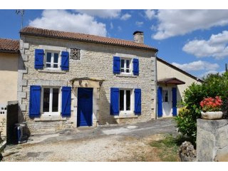 Renovated House With Two Bedrooms..