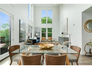 2 bedroom Apartment For Sale: 1767..